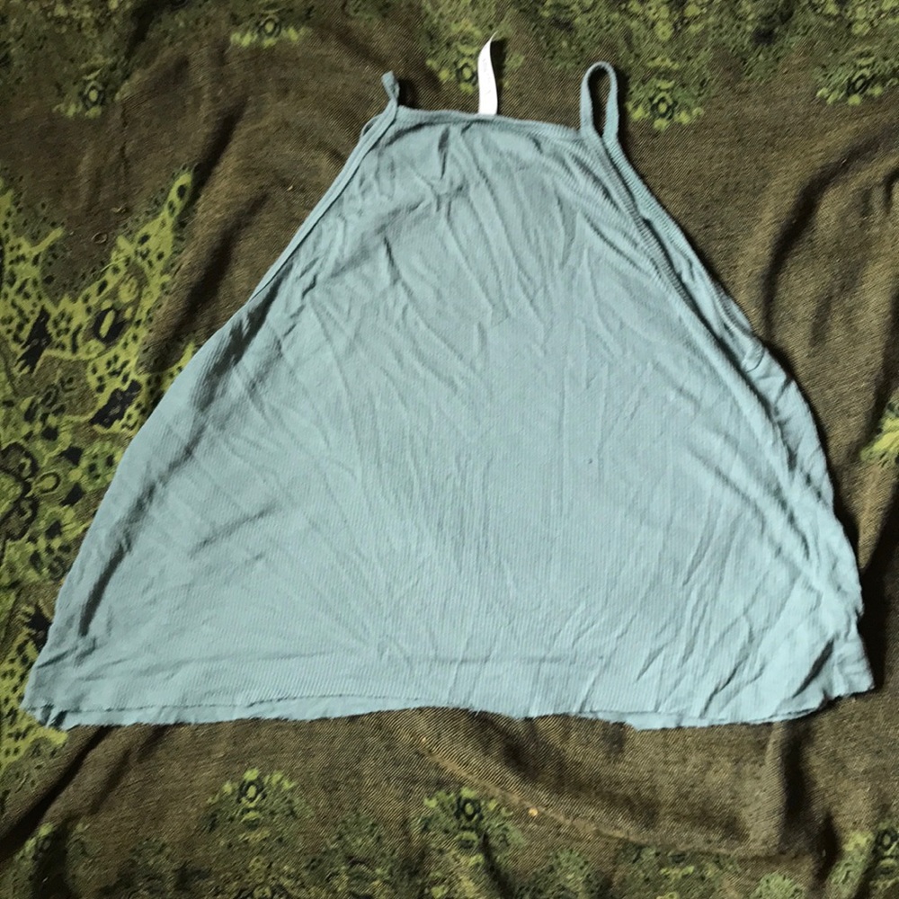 Cropped tank - Picture 3 of 3